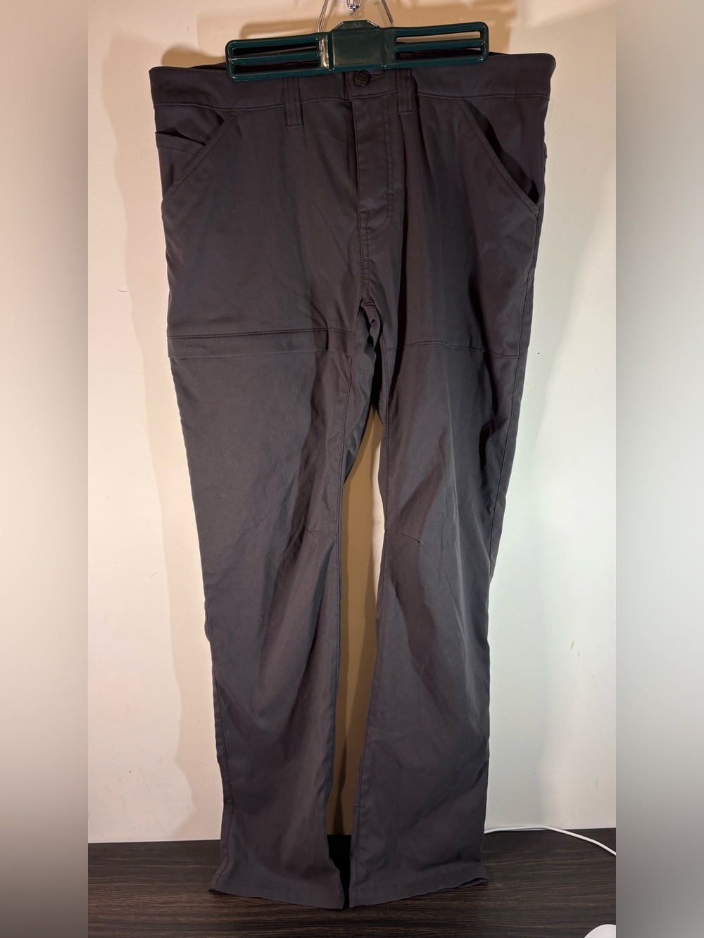 Prana Men's Dark Gray Casual Pants - Versatile Everyday Wear